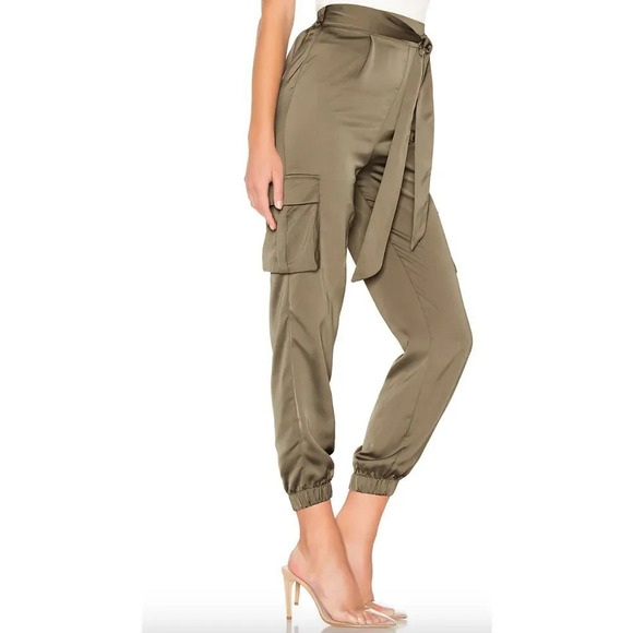 superdown Rachel Satin Cargo Pants - Picture 1 of 8